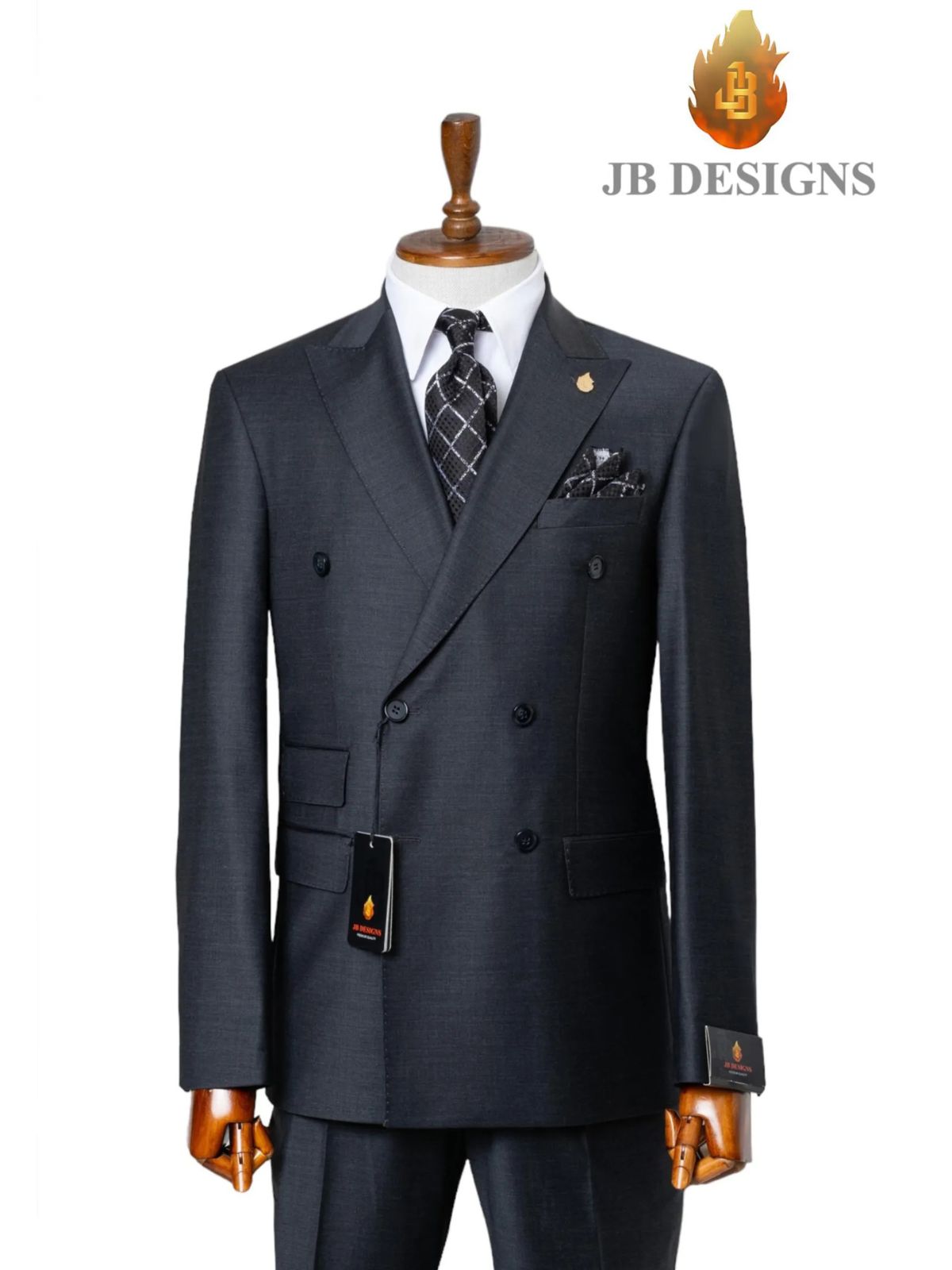 A JB 100% Wool Grey Double Breasted Black Buttons Suit