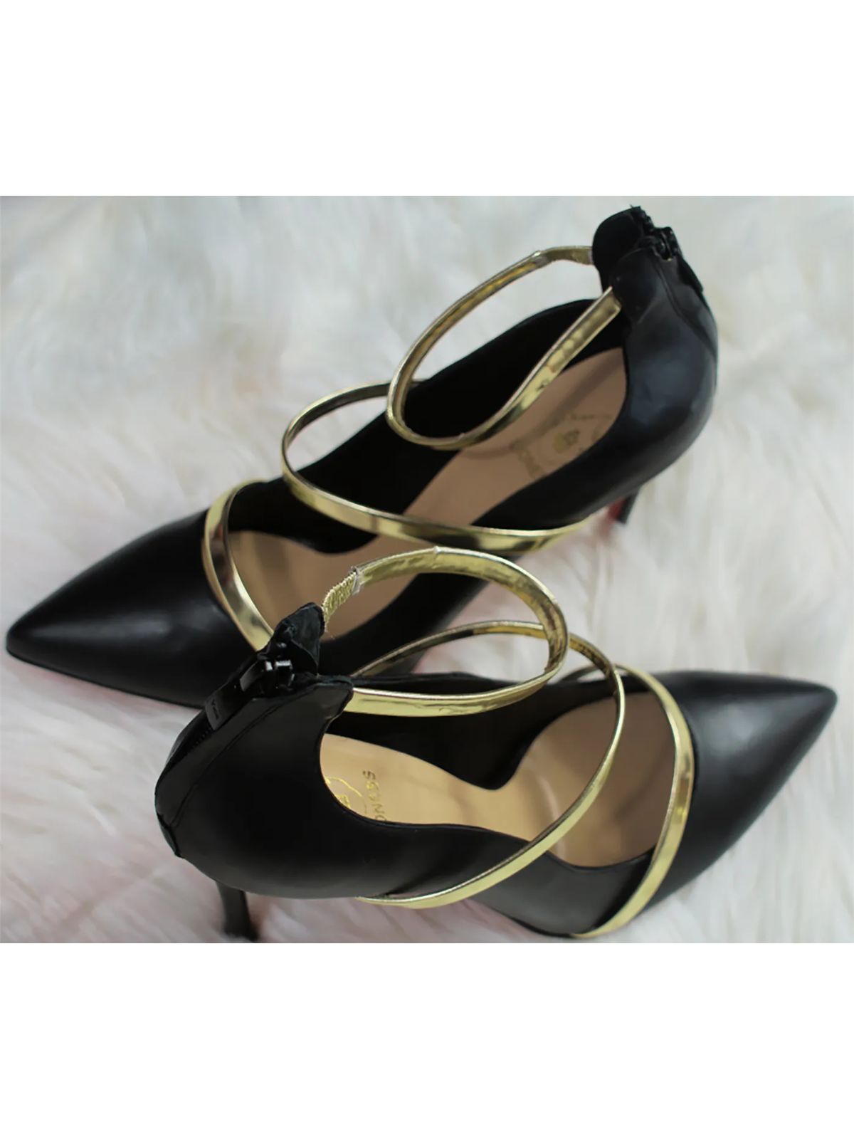 JB Designs Three Cross Rings High Heels