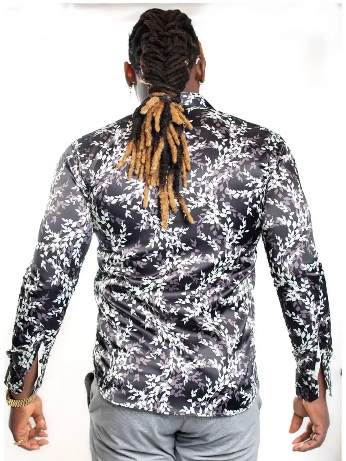 JB Designs White Acacia Leaf Patterned Silk Shirt