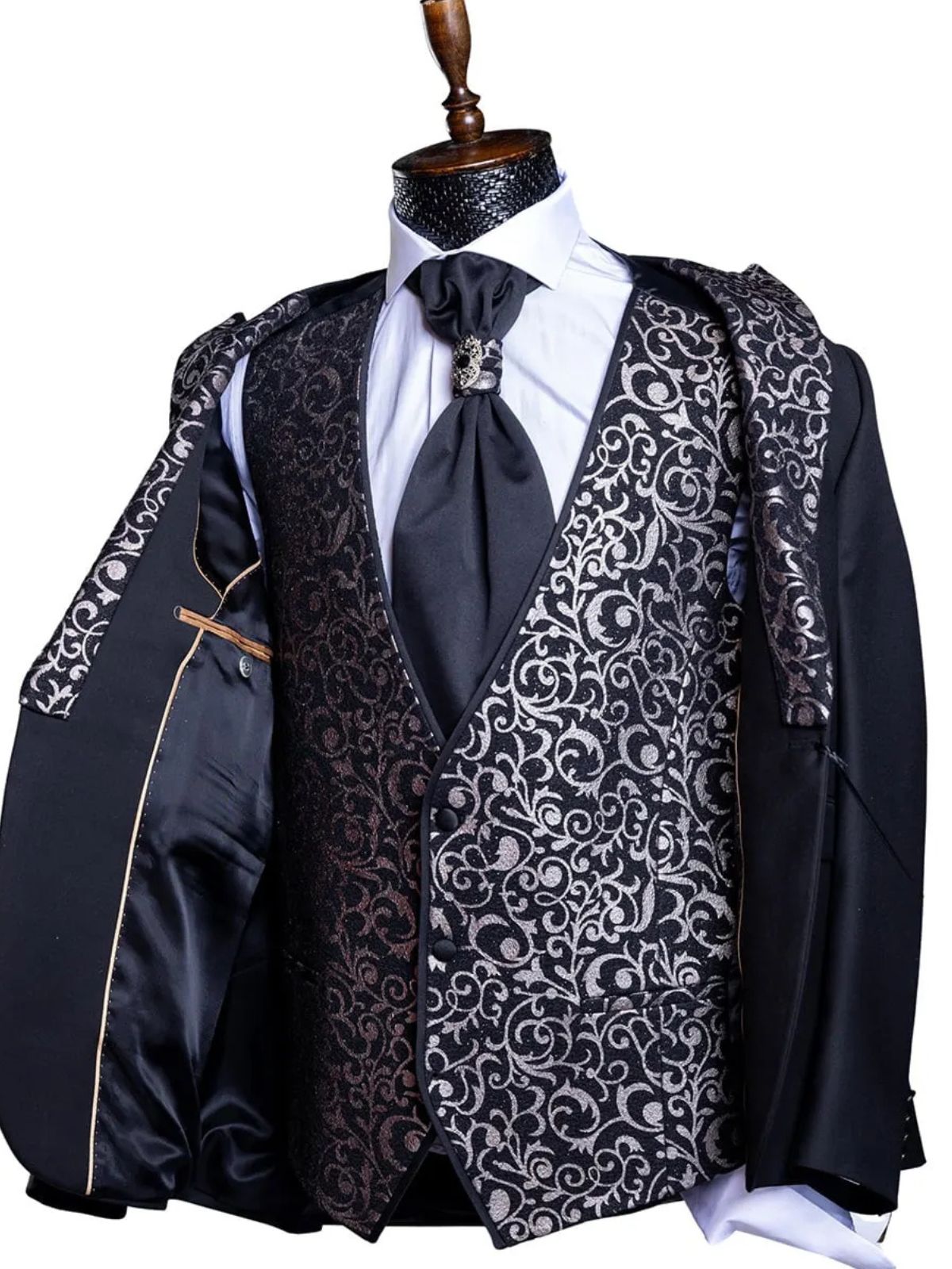 Quesste Men’s 4pcs Slim Fit Suit Set with Floral vest