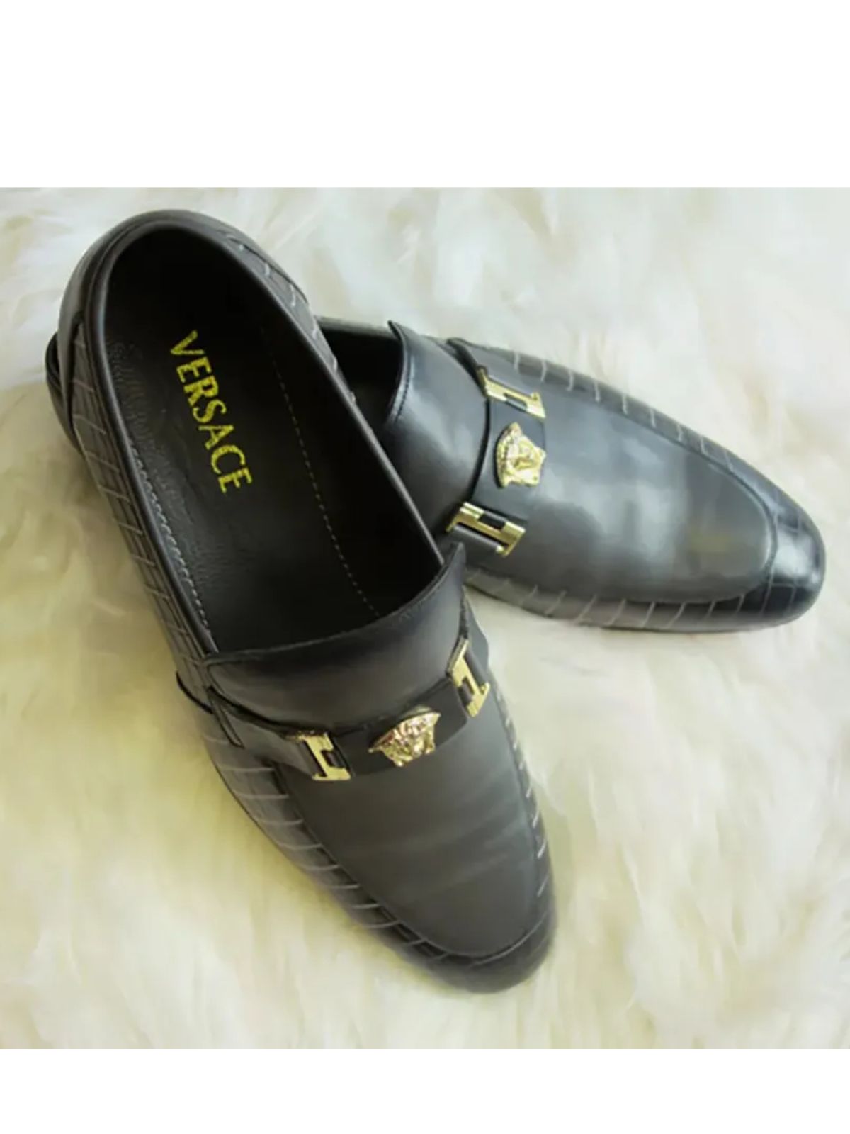 Stylish Black Leather Oxford Dress Shoe with Gold Accessories